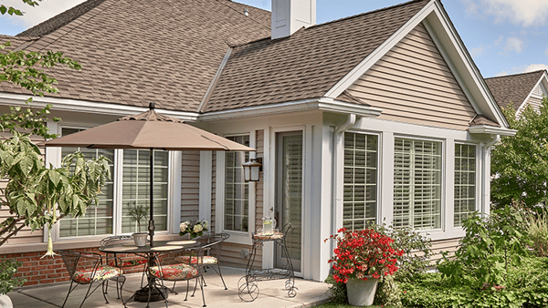 Outside view of a Lake Forest Place Cottage Home.